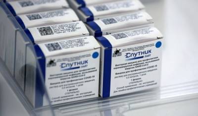 Более 23 тыс. доз "Спутника Лайт" доставили в Томскую область - interfax-russia.ru - Томск - Томская обл.