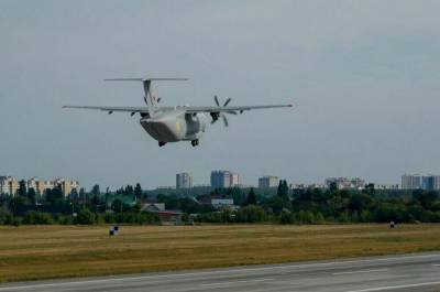 В подмосковной Кубинке разбился Ил-112В - pnp.ru