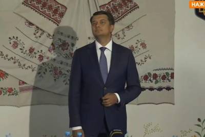 Дмитрий Разумков - Разумков провел отпуск на родине жены, а загар объяснил ездой на велосипеде - kp.ua - Украина - Мальдивы - Николаевская обл. - Одесская обл. - Полтавская обл.