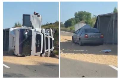 Трассу Одесса-Киев засыпало зерном после аварии, под лавину попало авто: видео происходящего - politeka.net - Украина - Киев - Одесса