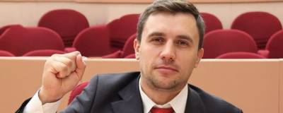 Николай Бондаренко - В Саратове отозвали иск о снятии коммуниста Бондаренко с выборов в Госдуму - runews24.ru - Россия - Саратов