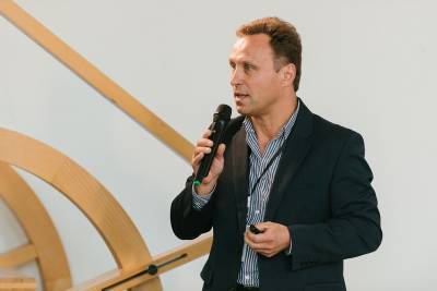 Виталий Кличко - Установка инсталляций на Институтской: директор Музея Революции Достоинства опроверг слова Кличко - sharij.net - Украина - Киев