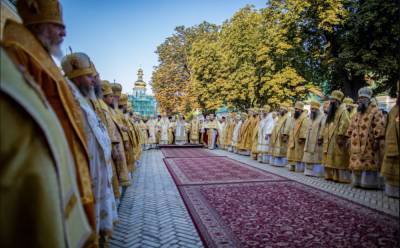 митрополит Онуфрий - "За заслуги возведены в сан": в УПЦ четыре новых архиепископа и три митрополита - politeka.net - Украина - Киев - Полтава