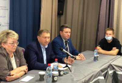Сергей Яхнюк - Сергей Яхнюк провел встречу с молодыми активистами Гатчинского района - online47.ru - район Гатчинский
