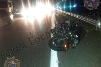 В массовом ДТП с мотоциклом и фурой под Тулой пострадали 2 человека - tula.mk.ru - Тула - Тульская обл.