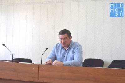 Махмуд Амиралиев - Хлеборобы Карабудахкентского района подвели итоги урожая озимых 2021 года - mirmol.ru