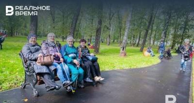 Максим Платонов - В Госдуму внесли законопроект о возвращении пенсионного возраста — 60 лет для мужчин и 55 лет для женщин - realnoevremya.ru - Россия