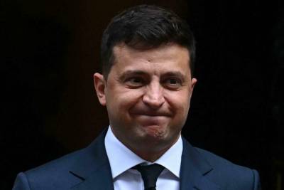 Владимир Зеленский - Почти половина украинцев выступила против второго президентского срока Зеленского - lenta.ua - Украина