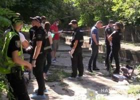 Владимир Зеленский - В офисе Зеленского пообещали пересмотреть творческую концепцию совковой инсталяции - rupor.info - Украина - Русь