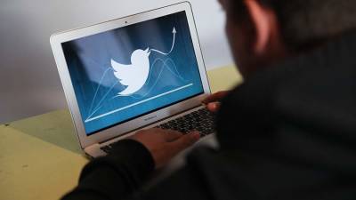 Twitter начал тестировать новую функцию по борьбе с дезинформацией - iz.ru - Южная Корея - США - Израиль - Австралия - Twitter