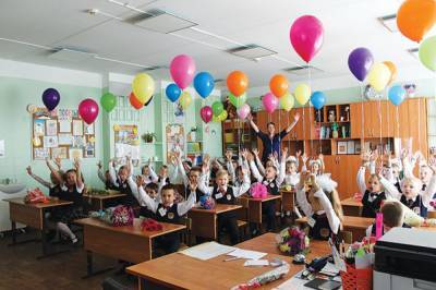 Линейки в школах Хабаровского края пройдут с антиковидными ограничениями - hab.aif.ru - Хабаровский край