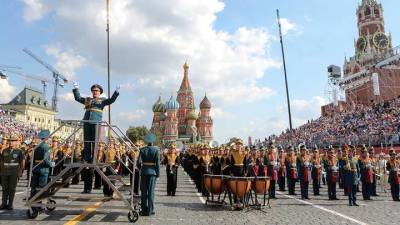 Участники фестиваля «Спасская башня» выступят в парках Москвы - vm.ru - Москва - Россия