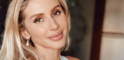 Светлана Лобода - "Костыли": длиннющие ноги Светланы Лободы не впечатлили фанатов - akcenty.com.ua - Украина - Одесса