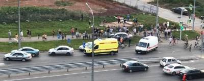 Ford - В Кирове машина вылетела на тротуар и задела шесть человек - runews24.ru - Россия