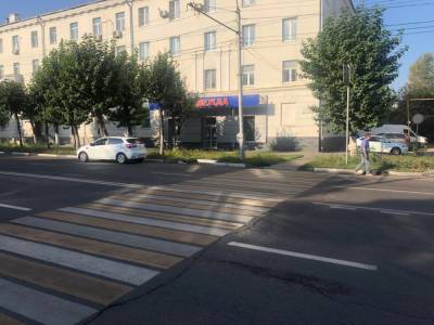 На улице Циолковского в Рязани Kia Rio сбил 57-летнюю женщину на переходе - 7info.ru - Рязань
