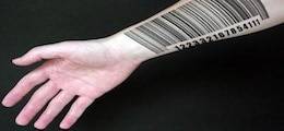 Максим Акимов - Россиянам заменят паспорта на QR-коды - finanz.ru - Москва