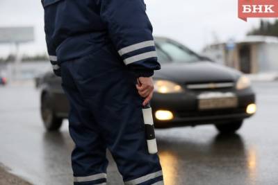 Виктор Бобыря - Печорцев будут судить за драку с сотрудником ГИБДД возле школы - bnkomi.ru - Россия