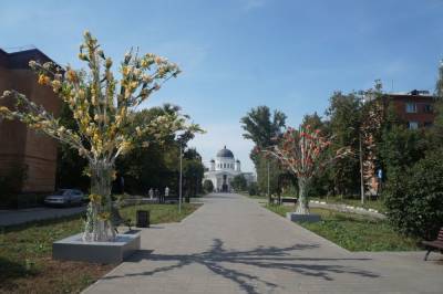 Искусственные деревья с Ярмарочного проезда будут использовать для украшения города - vgoroden.ru - Нижний Новгород - Благоустройство