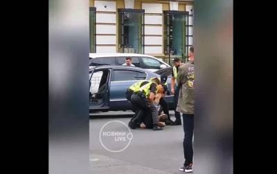 В Киеве во время репетиции парада задержали вооруженного мужчину - СМИ - korrespondent.net - Украина - Киев