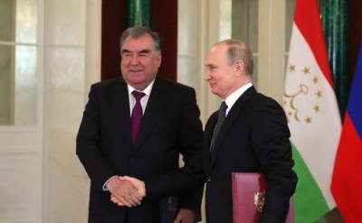 Владимир Путин - Эмомали Рахмон - Шавкат Мирзиеев - Ашраф Гани - Владимир Путин обсудил ситуацию в Афганистане с президентом Таджикистана Эмомали Рахмоном - argumenti.ru - Россия - Узбекистан - Таджикистан - Афганистан - Эмираты - Талибан