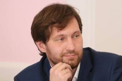 Без вины виноватый: омский депутат в суде отстоял свои водительские права - omsk.mk.ru - Омск