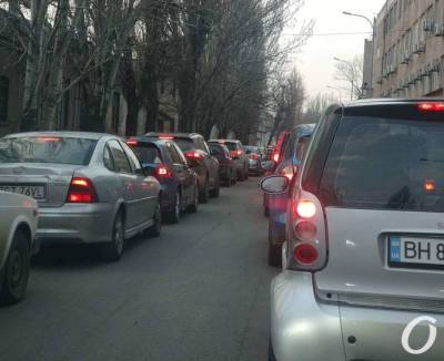Пробки и ДТП в Одессе 19 августа: масса аварий из-за скользкой дороги - odessa-life.od.ua - Украина - Одесса