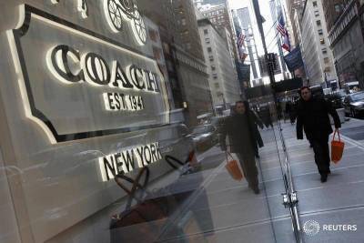 Что встряхнёт рынки: отчёты Wholesale и Tapestry - smartmoney.one - Reuters
