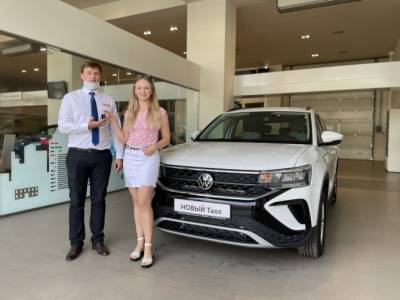 В России продан первый кроссовер Volkswagen Taos - autostat.ru - Москва - Россия