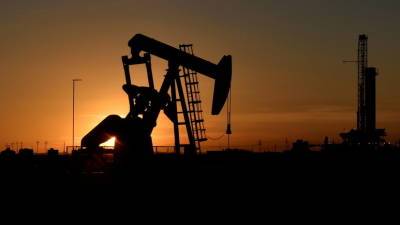 Станислав Митрахович - Цена нефти Brent опустилась ниже $66 за баррель впервые с 21 мая - russian.rt.com - Россия - Лондон