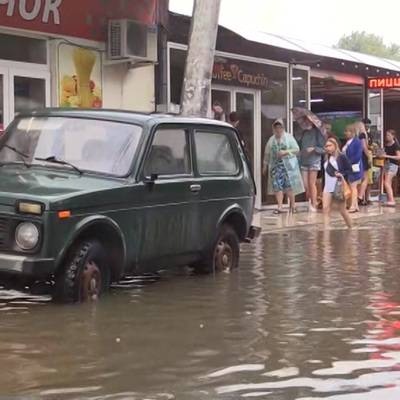 Вениамин Кондратьев - В анапском Джемете снесли торговые павильоны, чтобы с улиц ушла вода - radiomayak.ru - Краснодарский край - Новороссийск