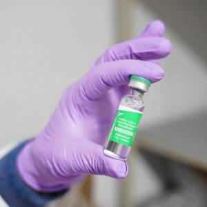 ВОЗ: В двух странах обнаружили поддельную вакцину Covishield - reporter-ua.com - Индия - Уганда