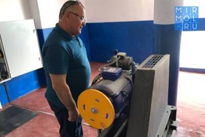 Сразу восемь многоэтажек Махачкалы благодаря программе капремонта получили новые лифты - mirmol.ru - Махачкала