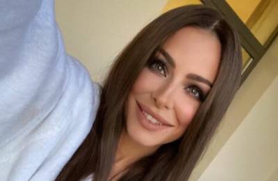 Ани Лорак - "Труселя стремные!": Ани Лорак удивила фанатов странным нарядом на концерте в Одессе - vchaspik.ua - Россия - Украина - Одесса