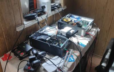 В Луцке СБУ ликвидировала сепаратистскую ботоферму - korrespondent.net - Россия - Украина - Луцк