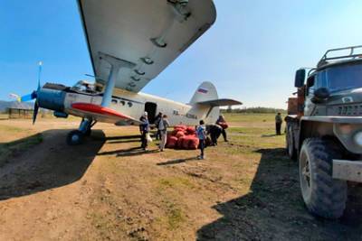 Ан-2 возобновили доставку продуктов в арктические села Якутии спустя десять лет - lenta.ru - респ. Саха