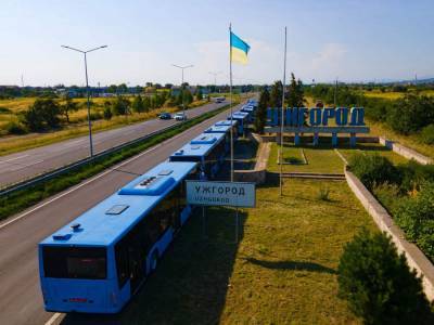 Ужгород закупить 10 електробусів «Електрон Е18» та 10 зарядних станцій для них за 99 млн грн в рамках Кіотського протоколу - itc.ua - Украина - місто Ужгород