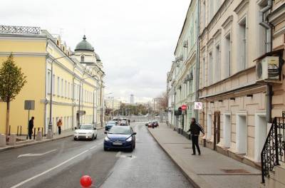 Участок 1-го Курьяновского проезда стал односторонним - vm.ru - Москва