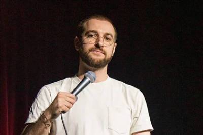 Популярный комик рассказал о провальном выступлении в КВН - lenta.ru