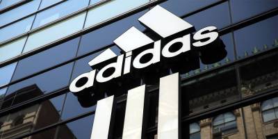 Владимир Путин - Adidas продает бренд Reebok: известна причина - sharij.net - Россия - США