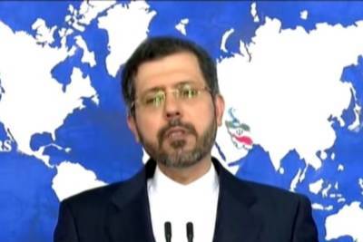 Нафтали Беннетт - Саид Хатибзаде - Израиль заявил о доказательствах причастности Ирана к смертоносной атаке на танкеры - mk.ru - Израиль - Иран - Тегеран - Оман
