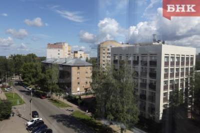 Виктор Бобыря - В столице Коми месяц будет затруднено движение во дворах по ряду улиц - bnkomi.ru - респ. Коми - Сыктывкар