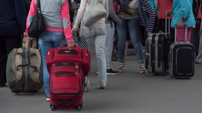 Жители Крыма рассказали, что отличает российских туристов от украинских - inforeactor.ru - Россия - Украина - Крым - Симферополь