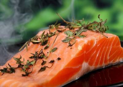Медики назвали способные продлить жизнь на пять лет продукты - ya62.ru