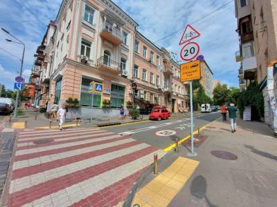 КМДА: У Києві з’явилась ще одна вулиця зі спільним рухом транспорту та велосипедів, на черзі — третя - itc.ua - Украина - місто Київ