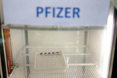 Вильям Гейтс - Компании Pfizer и Moderna повысили цены на вакцины против коронавируса - lenta.ua - Украина