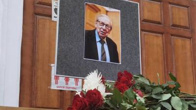 Владимир Путин - Михаил Мишустин - Ясен Засурский - Ясена Засурского похоронят на Троекуровском кладбище - vm.ru - Россия