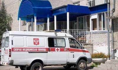 В Кургане для заразившегося коронавирусом врача не нашли места в больнице - og.ru - Курганская обл.