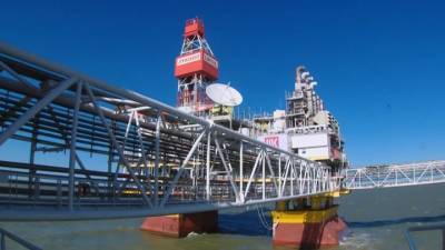 "Лукойл" обнаружил новые запасы нефти на шельфе Мексики - vesti.ru - Италия - Мексика