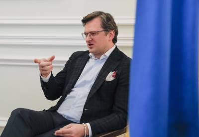 Владимир Путин - Евгений Киселев - Дмитрий Кулеба - Украинский МИД грозит России "камнями с неба" - tvc.ru - Россия - Украина - Киев - Крым - Пруссия