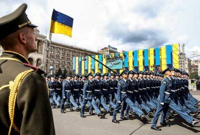 Парад ко Дню Независимости: 5000 военных, сотни единиц техники, артиллерийский салют и бой с "противником" - kp.ua - Украина - Киев